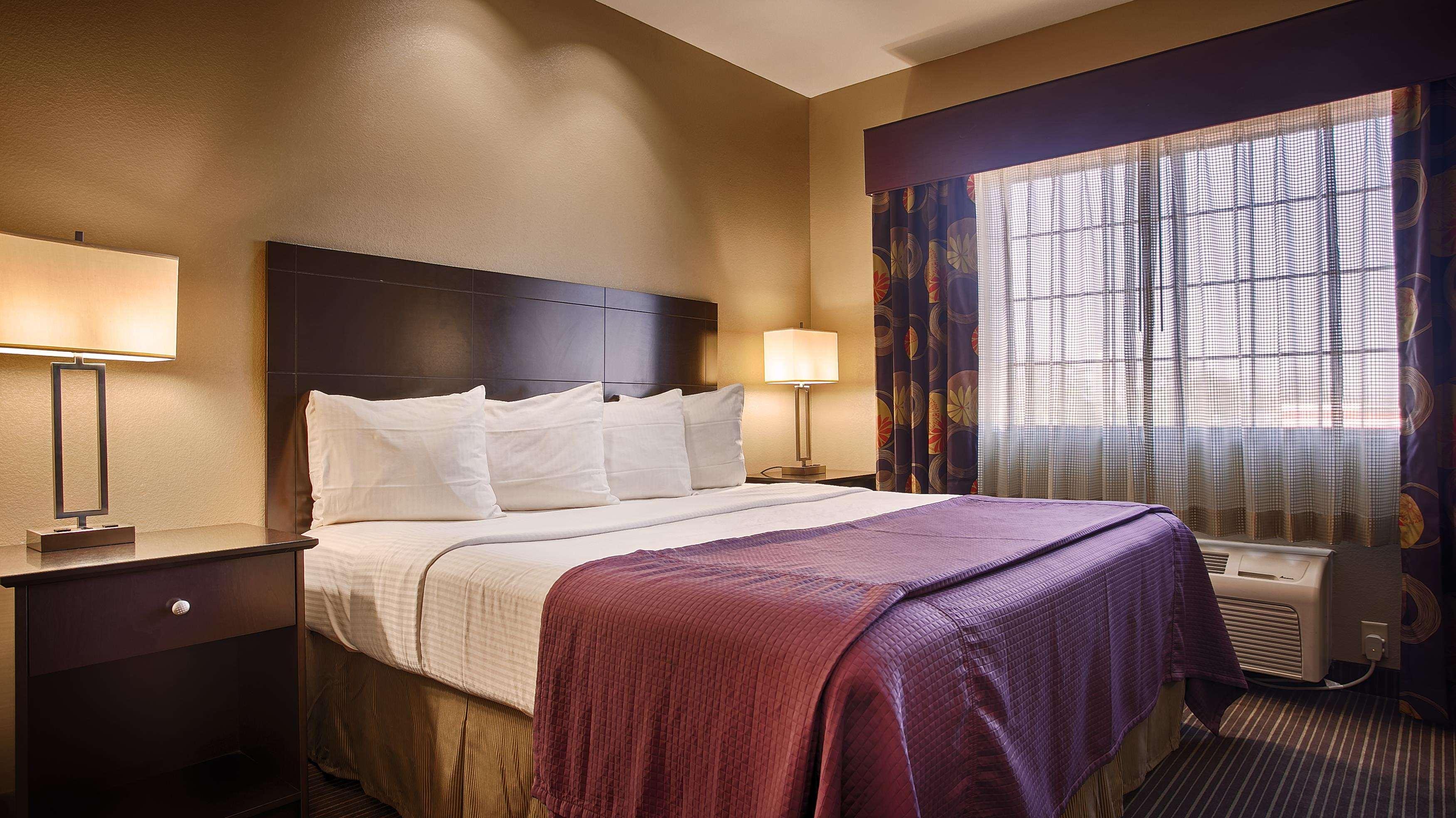 Best Western Giddings Inn & Suites Екстер'єр фото