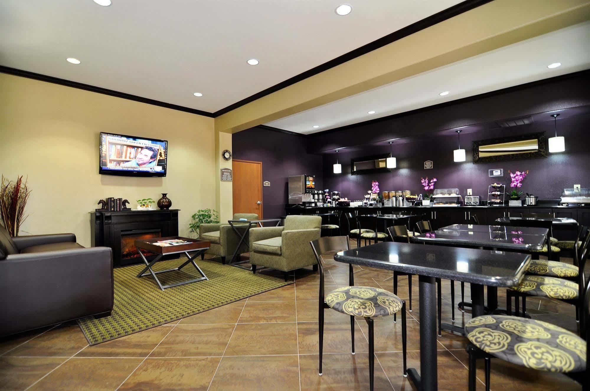 Best Western Giddings Inn & Suites Ресторан фото
